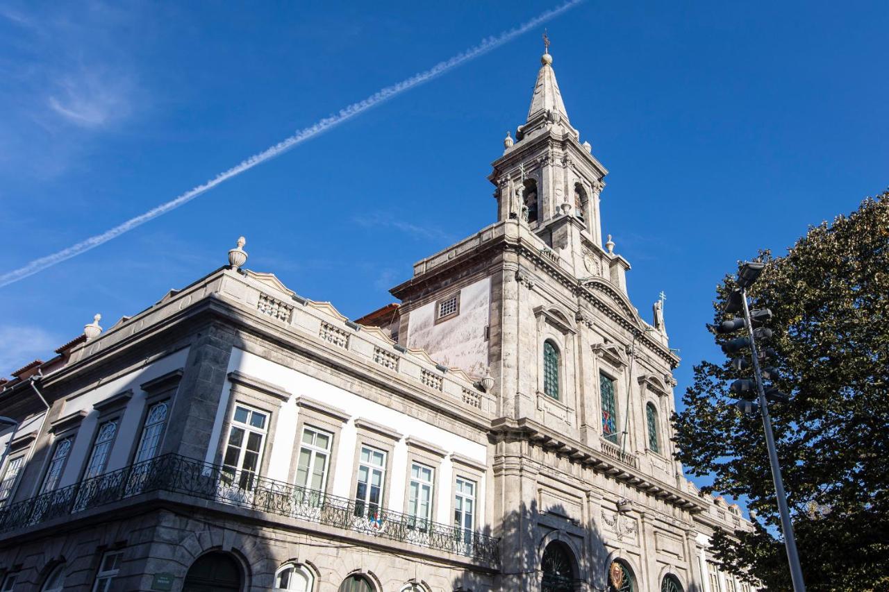Elegant Downtown 1Br Flat W/ Ac By Lovelystay Porto Eksteriør bilde