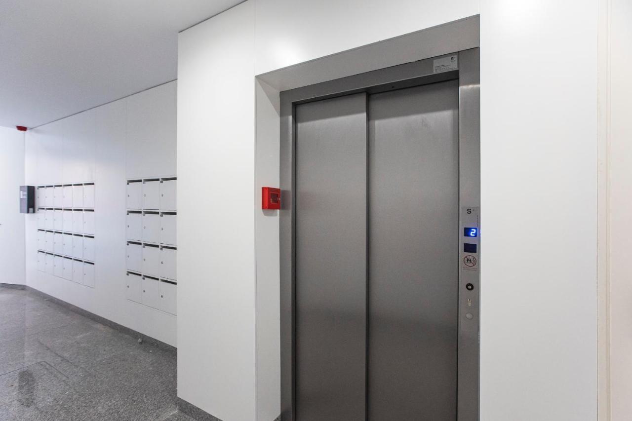 Elegant Downtown 1Br Flat W/ Ac By Lovelystay Porto Eksteriør bilde